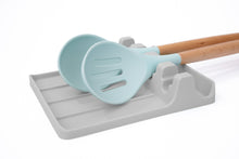 Load image into Gallery viewer, EnviKitchen Silicone Spoon Rest - Cooking Utensil Holder with Drip Pad Walls - Multiple Spoon Rest with Wider Slots for Bigger Utensils, Tongs - BPA-Free Spatula Rest for Stove, Kitchen, Countertop - Ultimate Gray
